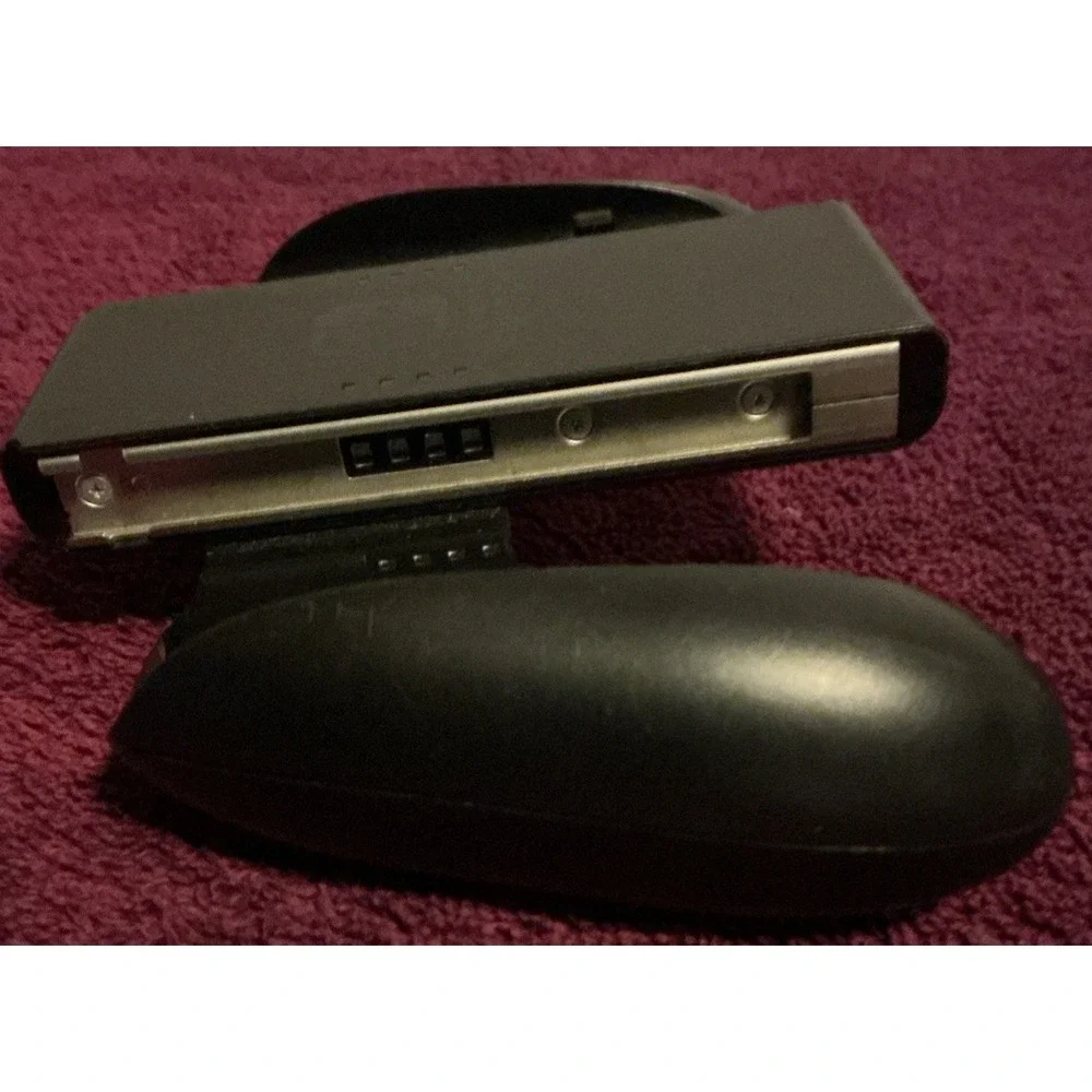Official Genuine Nintendo Switch Joy-Con Non Charging Comfort Grip HAC-011